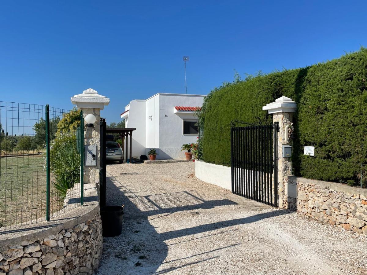 Villa Connie Serranova Exteriér fotografie