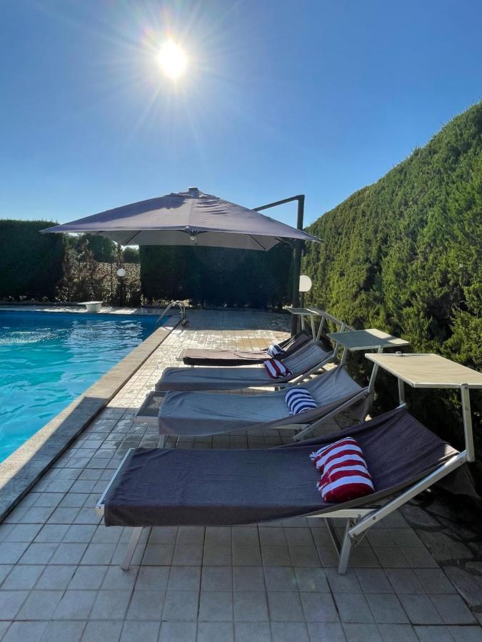 Villa Connie Serranova Exteriér fotografie
