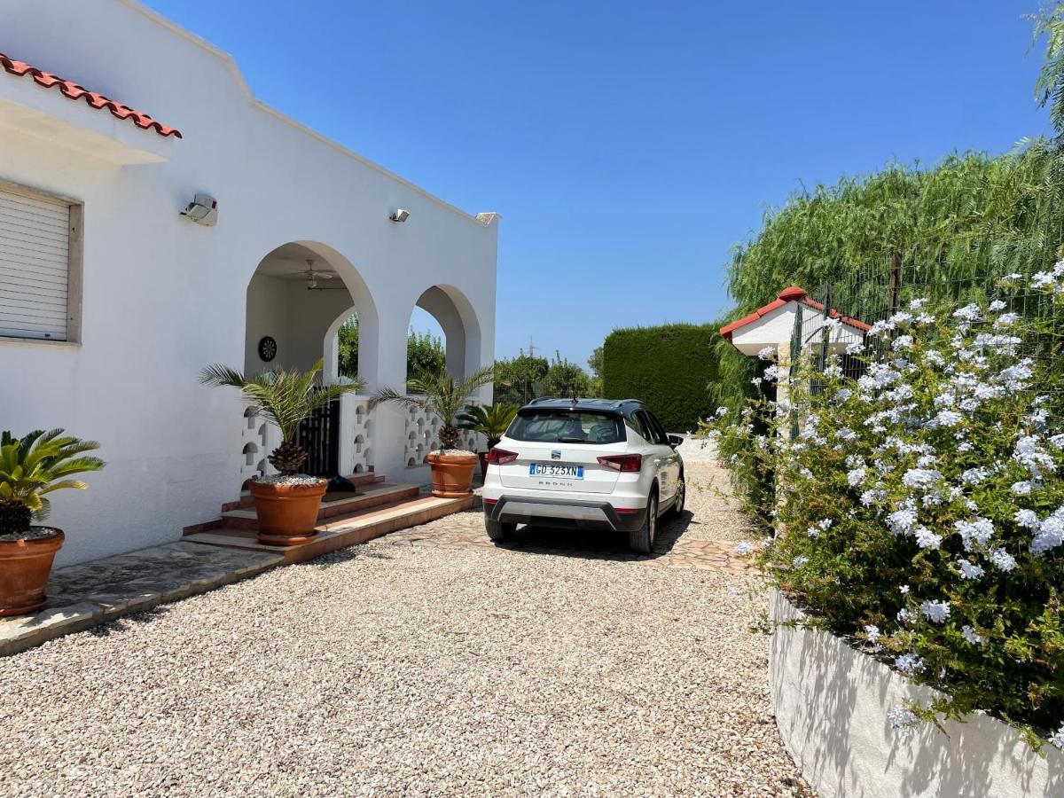 Villa Connie Serranova Exteriér fotografie