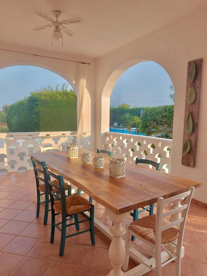 Villa Connie Serranova Exteriér fotografie