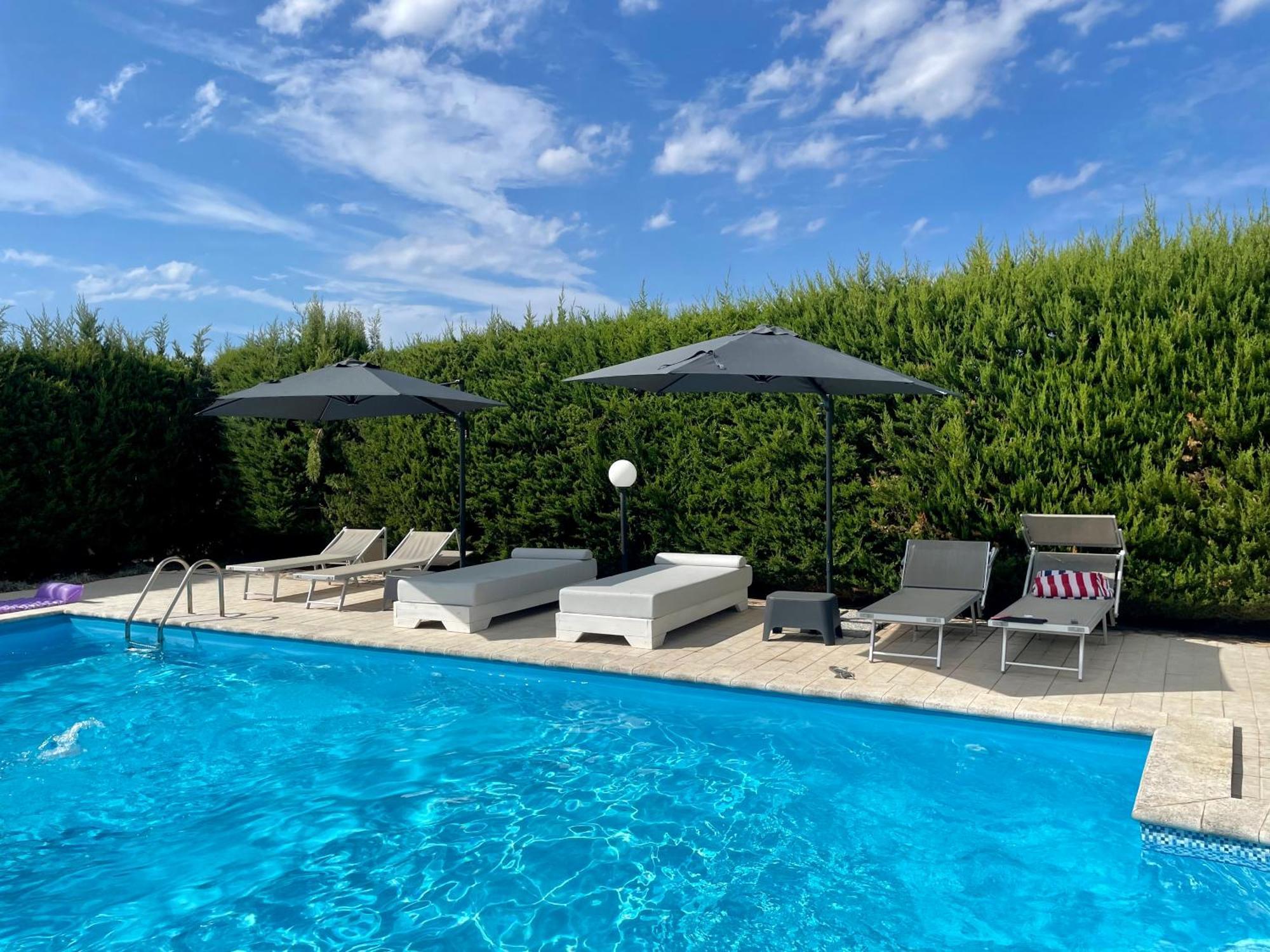 Villa Connie Serranova Exteriér fotografie